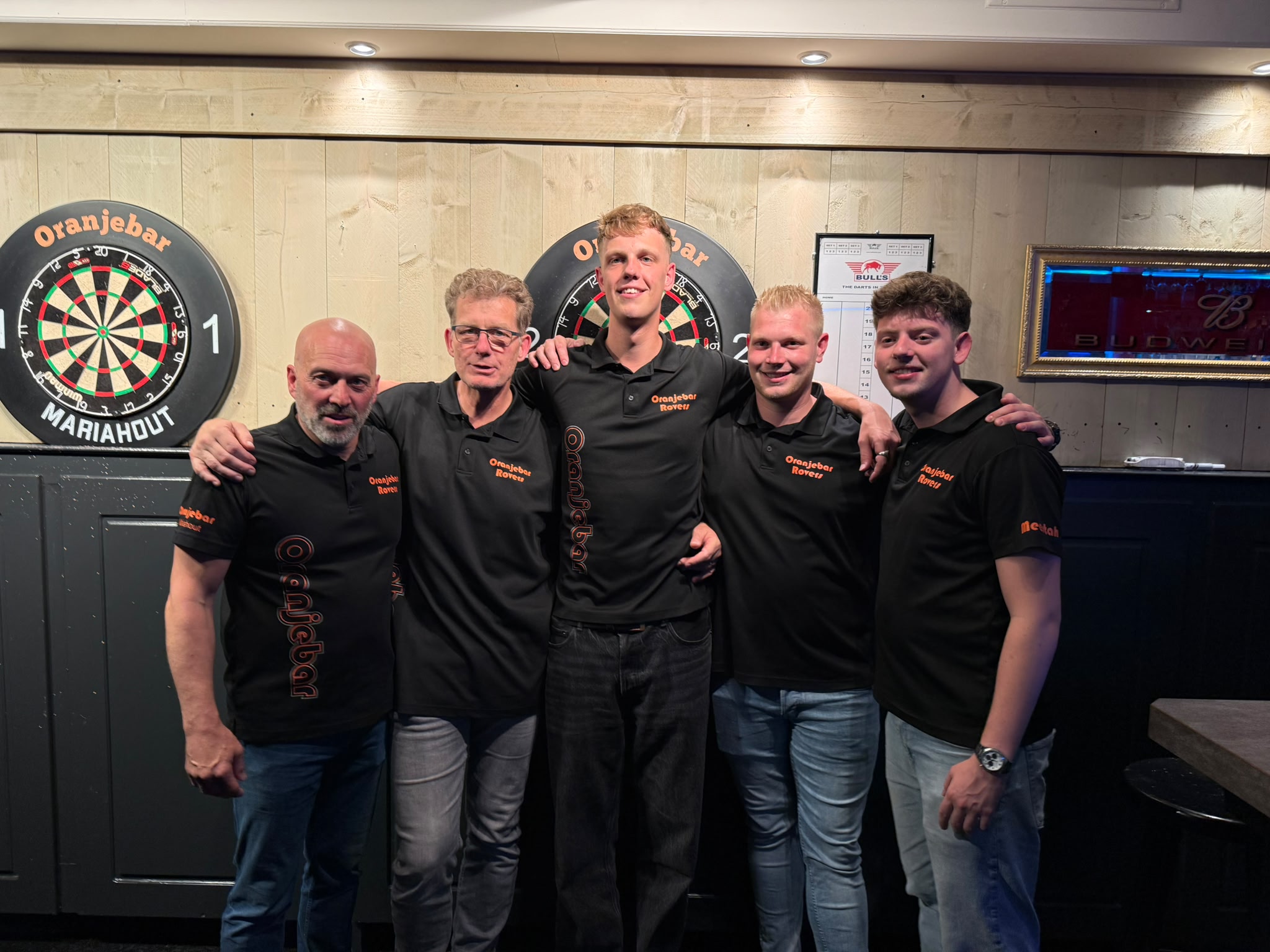 Oranjebar Rovers is volgende kampioensteam uit Mariahout en promoveert naar 1e klasse.